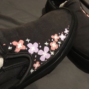 Black slip on vans ((custom))